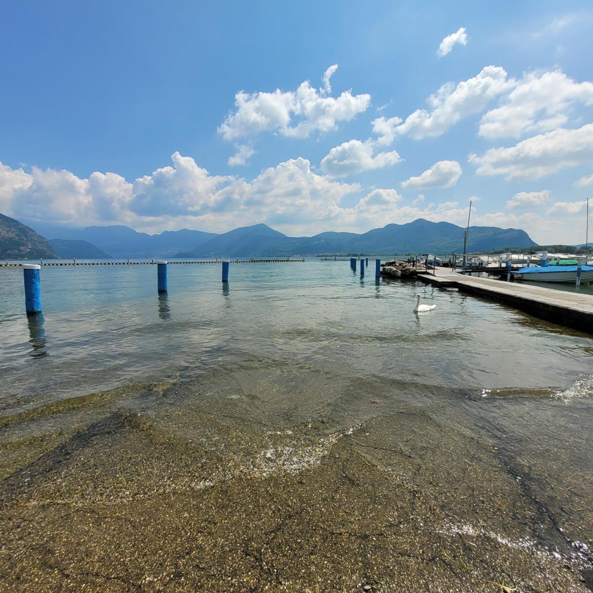 קלוזאנה סול לאגו Light On Lake Iseo מראה חיצוני תמונה